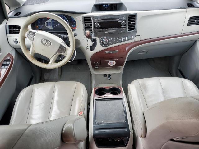 Photo 8 from auction – 2013 TOYOTA SIENNA XLE with VIN 5TDYK3DC9DS388917