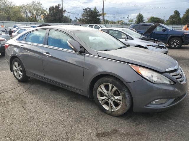 Photo 4 from auction – 2011 HYUNDAI SONATA SE with VIN 5NPEC4AC0BH141458