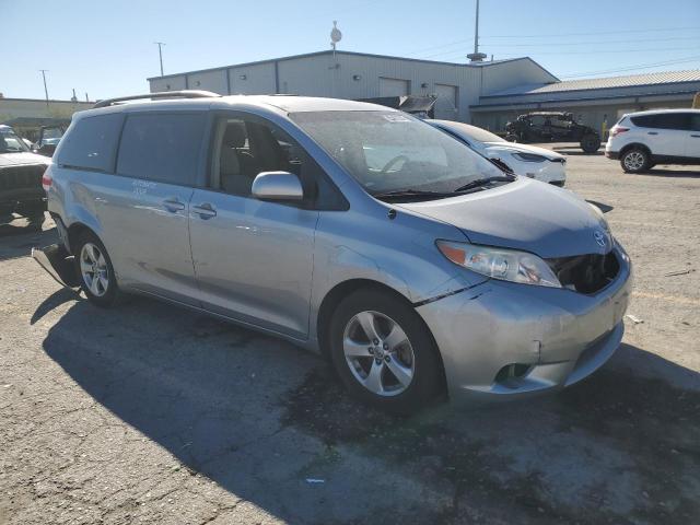 Photo 4 from auction – 2013 TOYOTA SIENNA LE with VIN 5TDKK3DC5DS323455