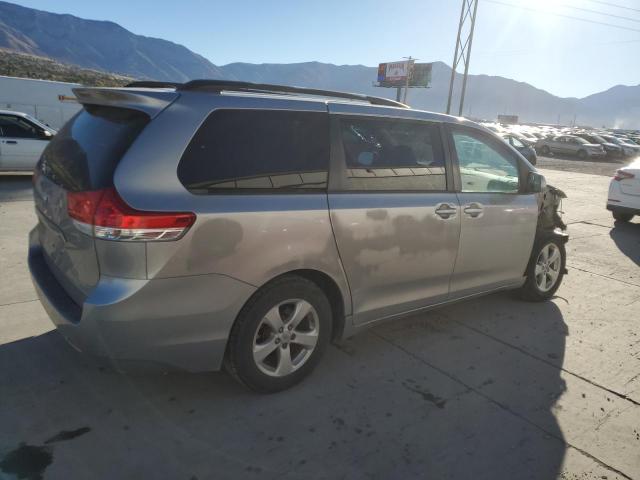 Photo 3 from auction – 2011 TOYOTA SIENNA LE with VIN 5TDKK3DCXBS089858