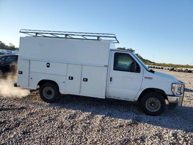 Photo 4 from auction – 2022 FORD ECONOLINE with VIN 1FDWE3FN1NDC36152