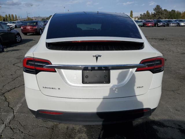 Photo 6 from auction – 2017 TESLA MODEL X with VIN 5YJXCBE22HF041500