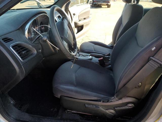 Photo 7 from auction – 2013 CHRYSLER 200 with VIN 1C3CCBAB7DN670674