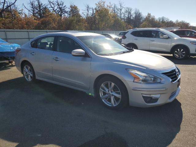 Photo 4 from auction – 2013 NISSAN ALTIMA 2.5 with VIN 1N4AL3AP8DC205617