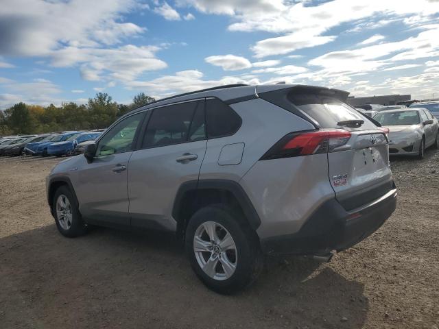 Photo 2 from auction – 2019 TOYOTA RAV4 LE with VIN JTMLWRFVXKJ016559