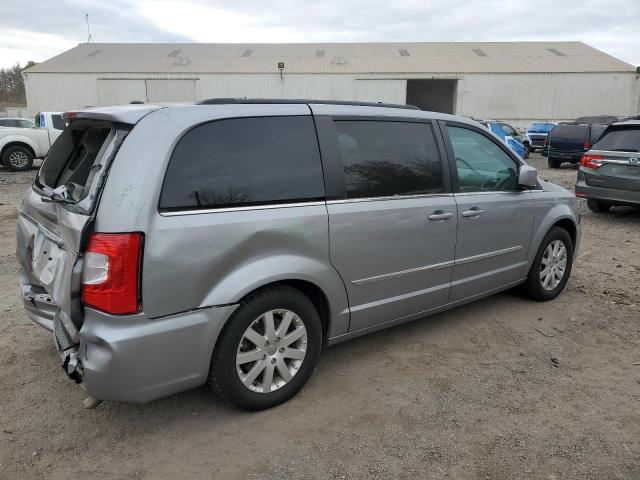 Photo 3 from auction – 2016 CHRYSLER TOWN & COU with VIN 2C4RC1BG5GR240708