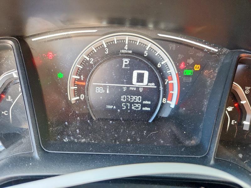 Photo 9 from auction – 2018 HONDA CIVIC with VIN 2HGFC2F59JH577527