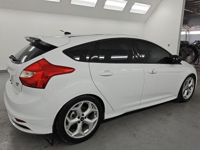Photo 3 from auction – 2014 FORD FOCUS ST with VIN 1FADP3L99EL441842