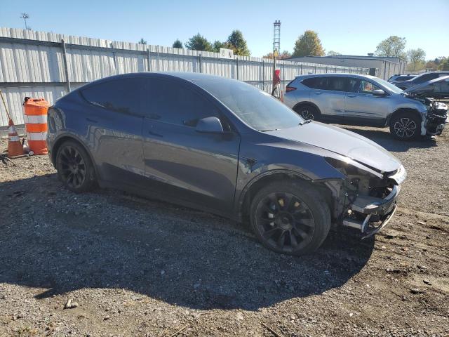Foto 4 de la subasta – 2023 TESLA MODEL Y con VIN 7SAYGAEE0PF706991