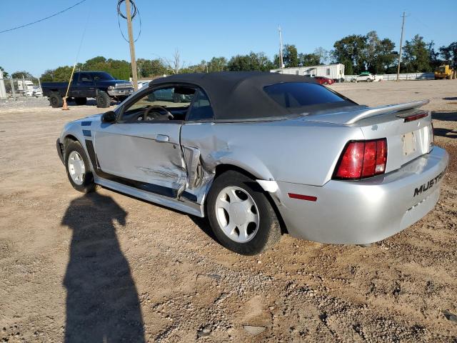 Photo 2 from auction – 2000 FORD MUSTANG with VIN 1FAFP4449YF185044