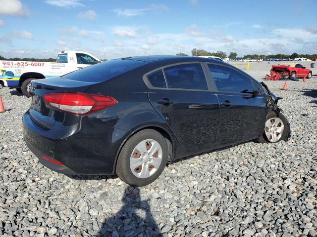 Photo 3 from auction – 2017 KIA FORTE LX with VIN 3KPFK4A7XHE046896