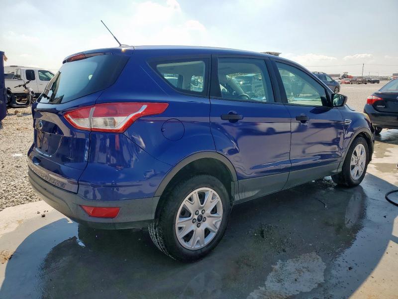 Photo 3 from auction – 2015 FORD ESCAPE S with VIN 1FMCU0F71FUA17134