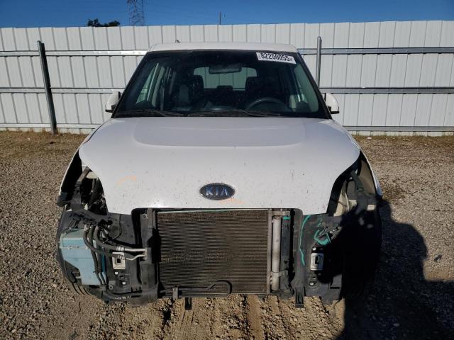 Photo 5 from auction – 2011 KIA SOUL + with VIN KNDJT2A20B7717578