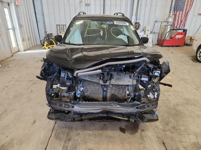 Photo 5 from auction – 2019 SUBARU FORESTER P with VIN JF2SKAEC6KH405037