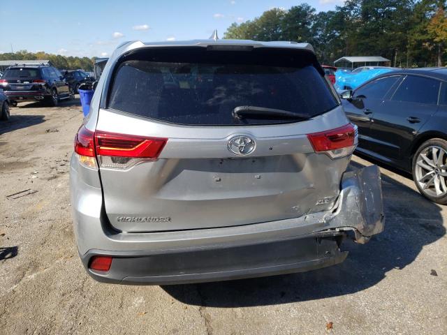 Photo 6 from auction – 2017 TOYOTA HIGHLANDER with VIN 5TDKZRFH1HS516456