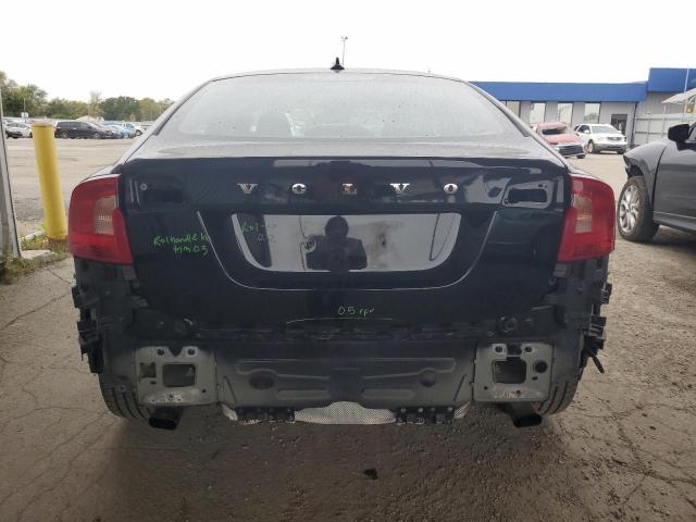 Photo 6 from auction – 2015 VOLVO S60 PREMIER with VIN YV1612TK7F2340740
