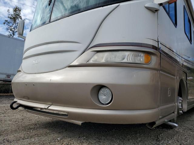 Photo 9 from auction – 1998 FREIGHTLINER CHASSIS X with VIN 4UZ6XFBC7WC952416
