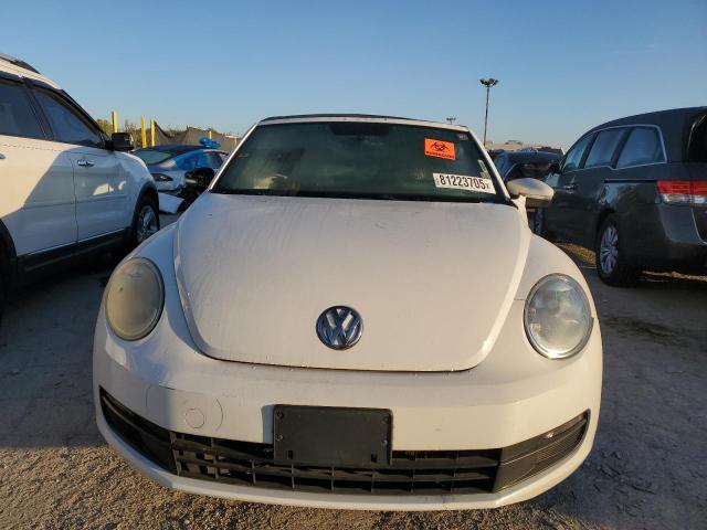 Photo 5 from auction – 2013 VOLKSWAGEN BEETLE with VIN 3VW5P7AT9DM818202