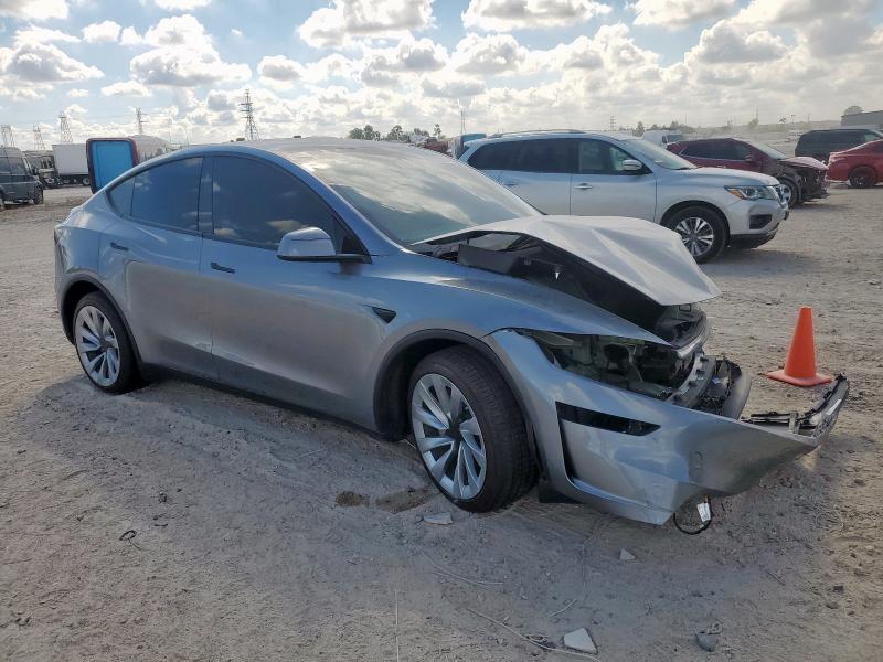 Photo 4 from auction – 2026 TESLA MODEL Y with VIN 7SAYGDEE0TA383390
