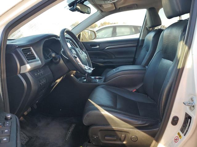Photo 7 from auction – 2015 TOYOTA HIGHLANDER with VIN 5TDDCRFH2FS011338