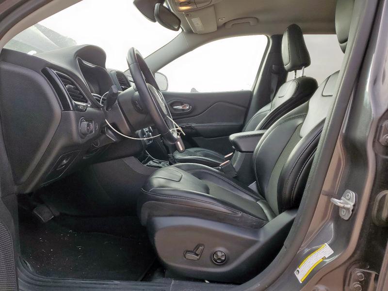 Photo 7 from auction – 2019 JEEP CHEROKEE L with VIN 1C4PJLLB2KD377693