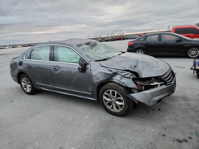 Photo 4 from auction – 2017 VOLKSWAGEN PASSAT S with VIN 1VWAT7A38HC086243