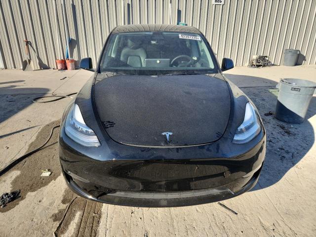 Photo 5 from auction – 2021 TESLA MODEL Y with VIN 5YJYGAEE8MF273199
