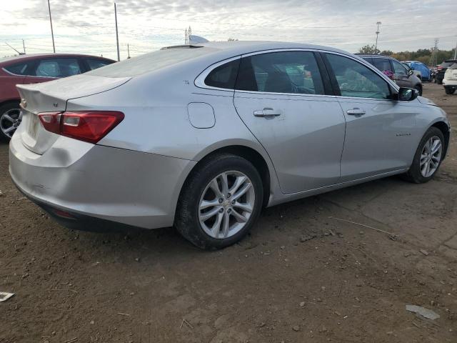 Photo 3 from auction – 2017 CHEVROLET MALIBU LT with VIN 1G1ZE5ST4HF143533