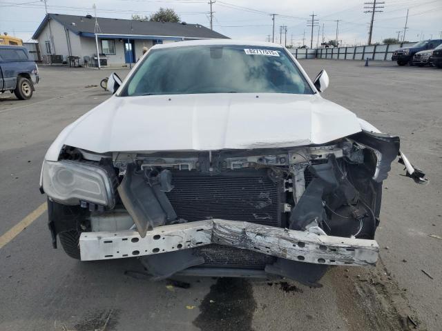Photo 5 from auction – 2015 CHRYSLER 300 LIMITE with VIN 2C3CCAAG8FH859223