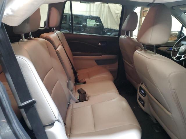 Photo 11 from auction – 2019 HONDA PILOT TOUR with VIN 5FNYF6H95KB024032