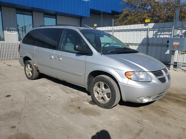 Photo 4 from auction – 2006 DODGE GRAND CARAVAN SXT with VIN 2D8GP44L86R850772