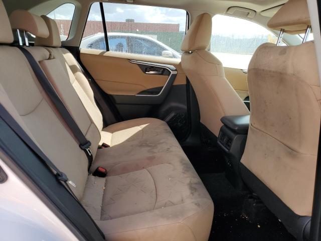 Photo 11 from auction – 2019 TOYOTA RAV4 XLE with VIN JTMW1RFV4KD019743