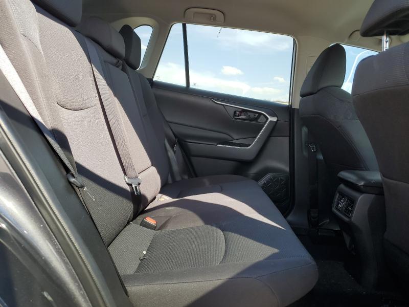 Photo 11 from auction – 2021 TOYOTA RAV4 LE with VIN 2T3MWRFV2MW115644