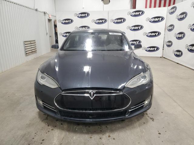 Photo 5 from auction – 2015 TESLA MODEL S with VIN 5YJSA1E2XFF109744