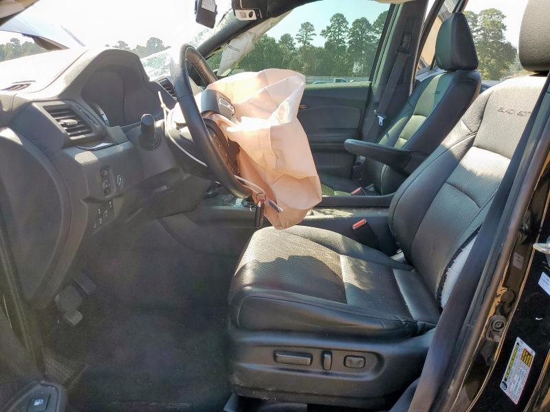 Photo 7 from auction – 2017 HONDA RIDGELINE with VIN 5FPYK3F86HB038820