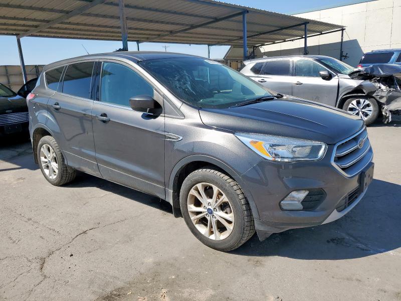 Photo 4 from auction – 2017 FORD ESCAPE SE with VIN 1FMCU9GD9HUA47008