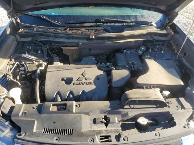 Photo 11 from auction – 2018 MITSUBISHI OUTLANDER with VIN JA4AD3A39JZ026493
