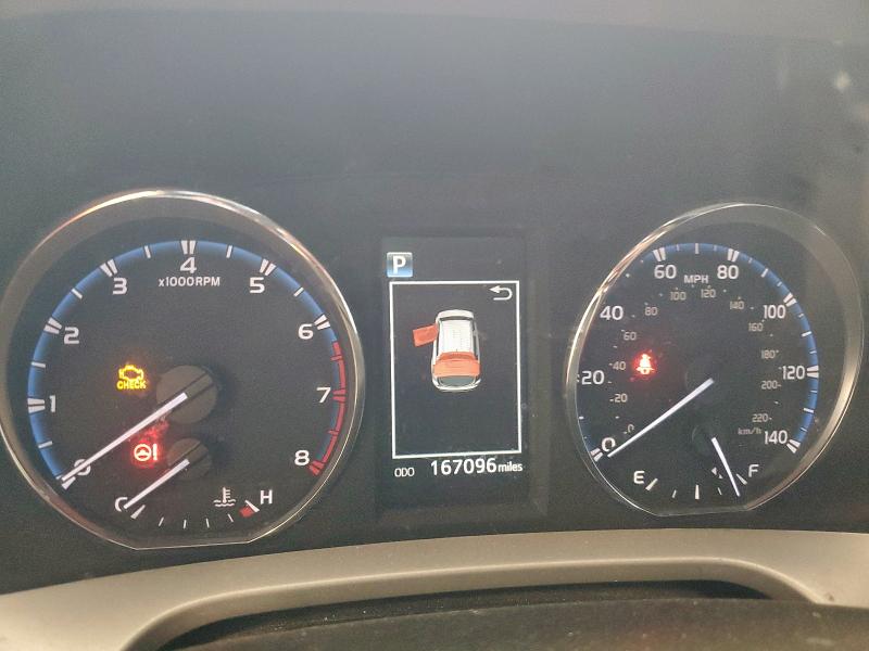 Photo 9 from auction – 2016 TOYOTA RAV4 XLE with VIN 2T3WFREV9GW246259