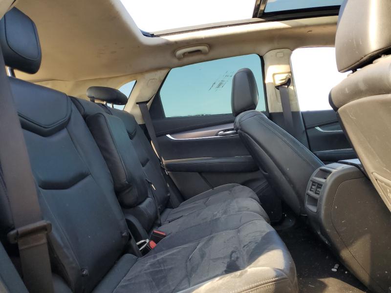 Photo 10 from auction – 2018 CADILLAC XT5 with VIN 1GYKNCRS3JZ142575