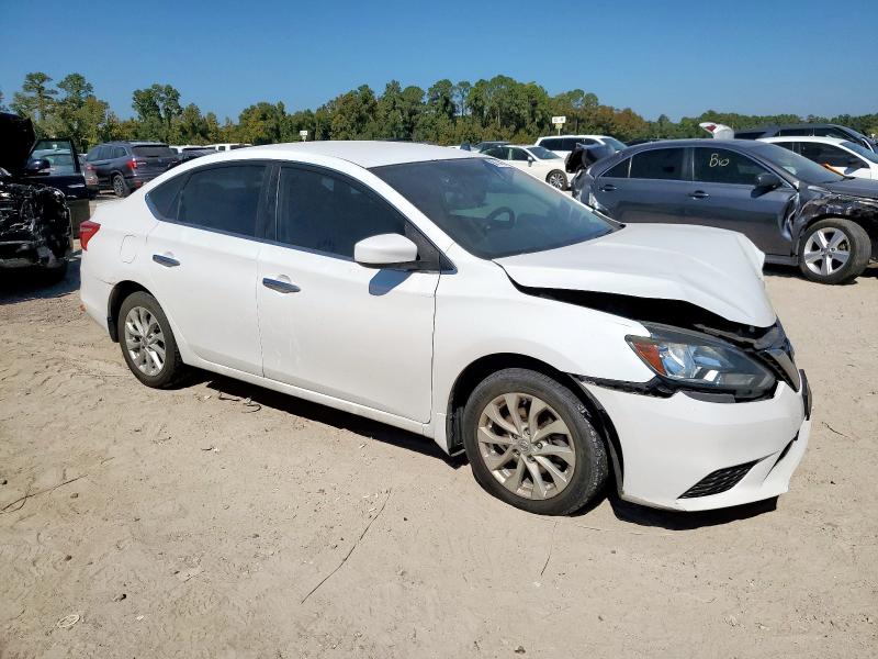 Photo 4 from auction – 2017 NISSAN SENTRA S with VIN 3N1AB7AP6HY270986