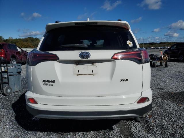 Photo 6 from auction – 2017 TOYOTA RAV4 XLE with VIN 2T3WFREV8HW398972