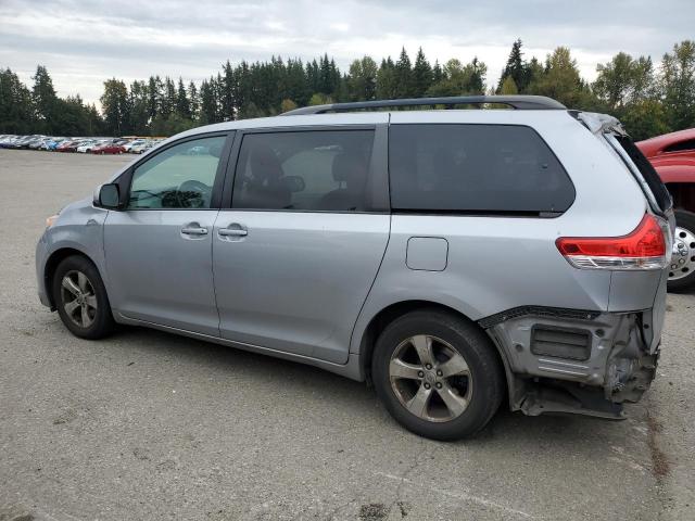 Photo 2 from auction – 2012 TOYOTA SIENNA LE with VIN 5TDKK3DC3CS232506