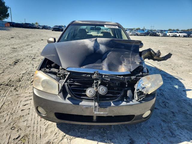 Photo 5 from auction – 2005 KIA SPECTRA LX with VIN KNAFE122555170488