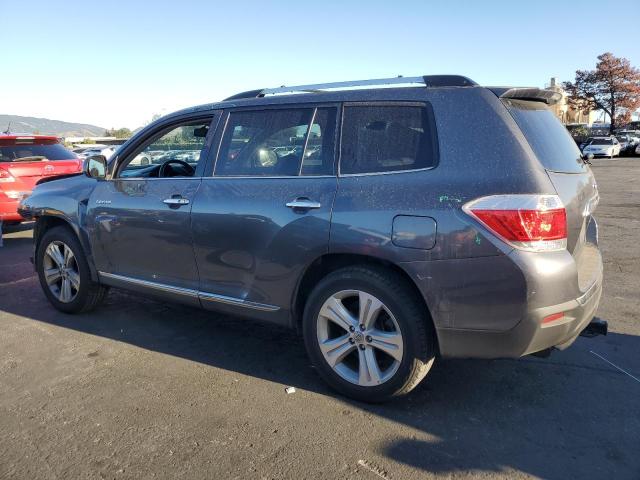 Фото 2 с аукциона – 2013 TOYOTA HIGHLANDER с VIN 5TDDK3EHXDS238534