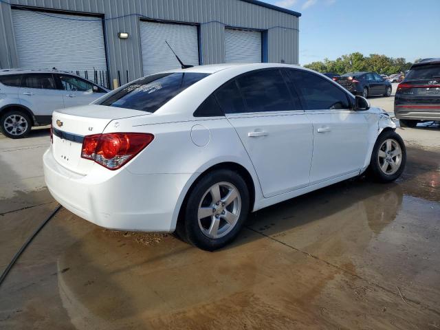 Photo 3 from auction – 2014 CHEVROLET CRUZE LT with VIN 1G1PC5SB7E7409122