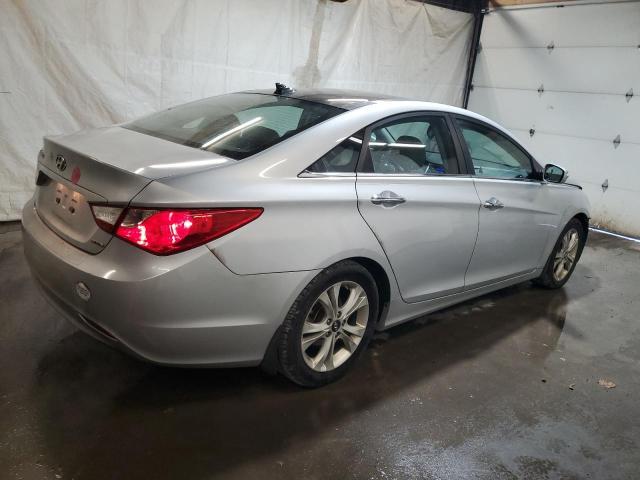 Photo 3 from auction – 2012 HYUNDAI SONATA SE with VIN 5NPEC4AC6CH463748