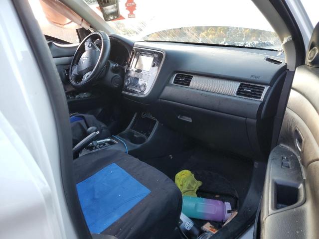 Photo 8 from auction – 2015 MITSUBISHI OUTLANDER with VIN JA4AD3A3XFZ008026