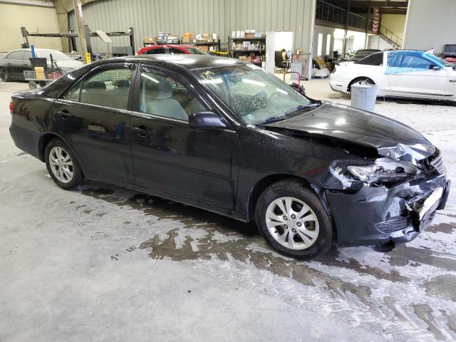 Photo 4 from auction – 2005 TOYOTA CAMRY LE with VIN 4T1BF30K45U110619