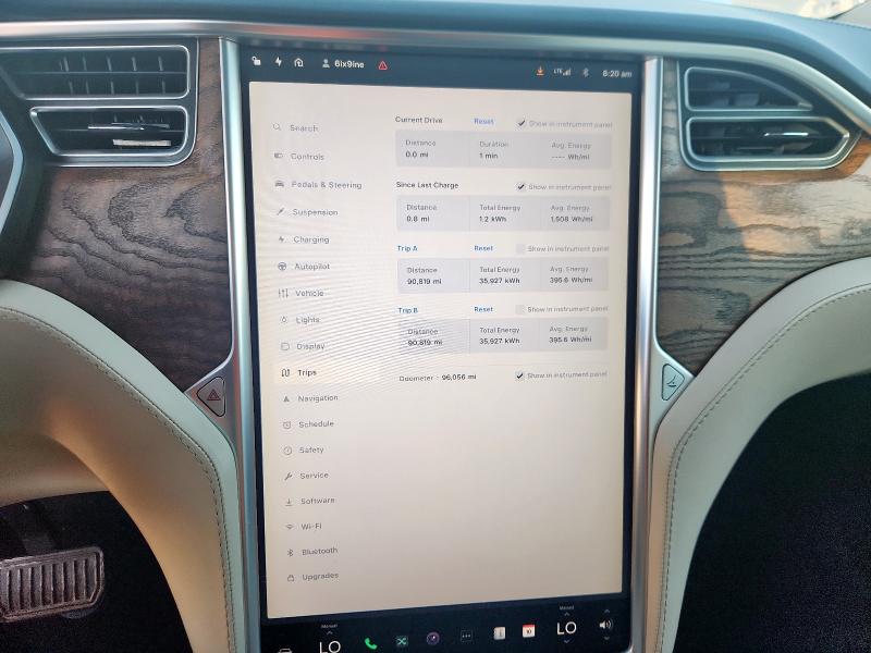 Photo 9 from auction – 2018 TESLA MODEL X with VIN 5YJXCAE20JF091876