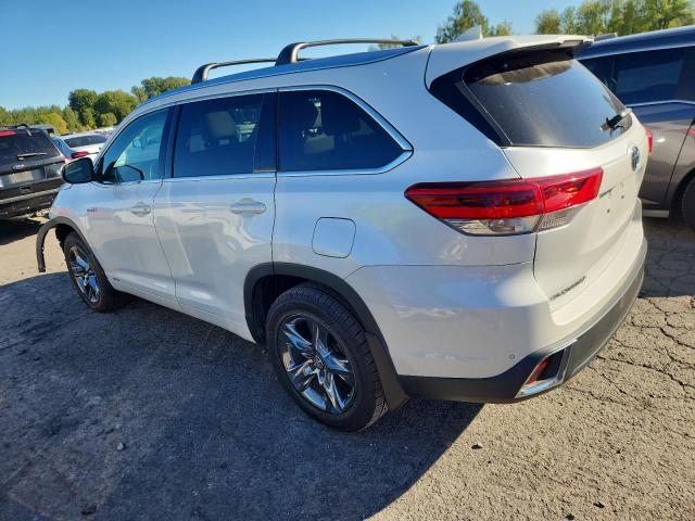 Photo 2 from auction – 2018 TOYOTA HIGHLANDER with VIN 5TDDGRFH0JS040902